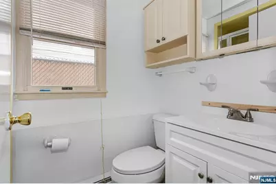 361 54th Street 1 #1, Elmwood Park, NJ 07407 - Photo 29