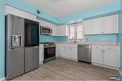 361 54th Street 1 #1, Elmwood Park, NJ 07407 - Photo 3