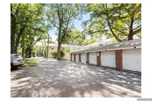 72 Lakeview Ave B, Leonia, NJ 07605 - Photo 11