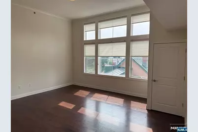 2001 Hudson Terrace 602 #602, Fort Lee, NJ 07024 - Photo 5