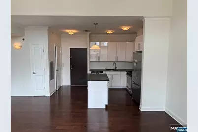 2001 Hudson Terrace 602 #602, Fort Lee, NJ 07024 - Photo 3