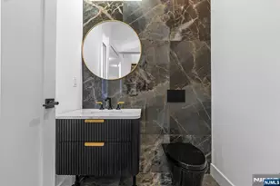 2189 Jones Rd, Fort Lee, NJ 07024 - Photo 7