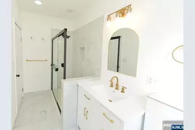 209 Adams Street 5 #5, Hoboken, NJ 07030 - Photo 5