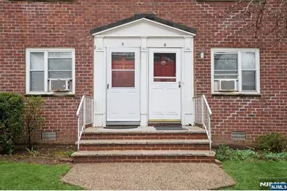 475 Colonial Terrace 5 #5, Hackensack, NJ 07601 - Photo 1