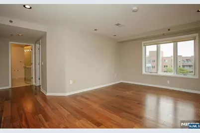 602 Rutledge Court, Edgewater, NJ 07020 - Photo 11
