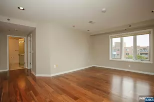 602 Rutledge Ct, Edgewater, NJ 07020 - Photo 11