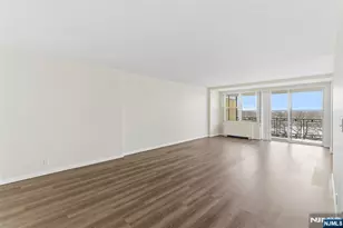 301 Beech Street 5F, Hackensack, NJ 07601 - Photo 5