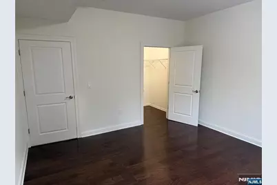 2001 Hudson Terrace 303 #303, Fort Lee, NJ 07024 - Photo 7