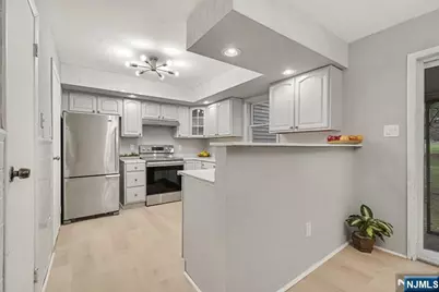 71 16th Avenue, Newark, NJ 07103 - Photo 5