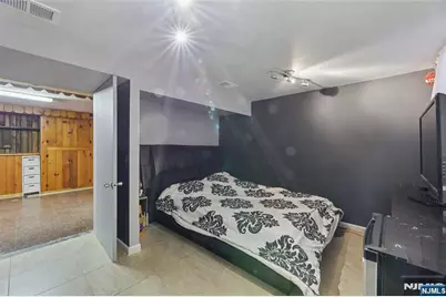 16 Homestead Road, Elmwood Park, NJ 07407 - Photo 23