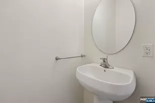 1127 Riverview Ave 127, Englewood, NJ 07631 - Photo 13