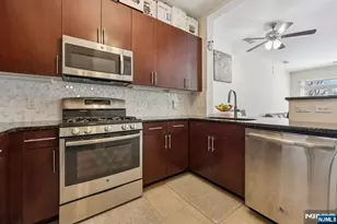 1127 Riverview Ave 127, Englewood, NJ 07631 - Photo 7