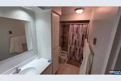 460 Liberty Street 205 #205, Little Ferry, NJ 07643 - Photo 7