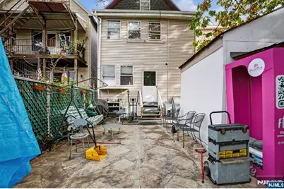 1110 Hampton Place, Elizabeth, NJ 07201 - Photo 23