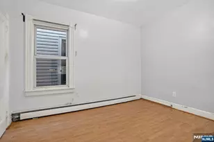 1110 Hampton Pl, Elizabeth, NJ 07201 - Photo 13