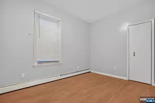 1110 Hampton Pl, Elizabeth, NJ 07201 - Photo 5