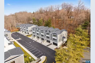 188 Broadway 8 #8, Woodcliff Lake, NJ 07677 - Photo 35