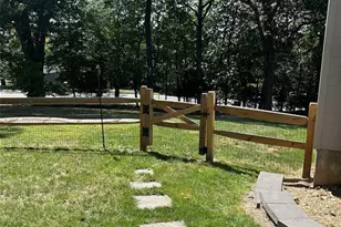 70 Suters Ln, Wayne, NJ 07470 - Photo 21