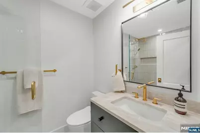 84 Watchung Avenue, Montclair, NJ 07043 - Photo 39