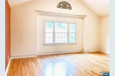 18 Florence Avenue, Cresskill, NJ 07626 - Photo 7