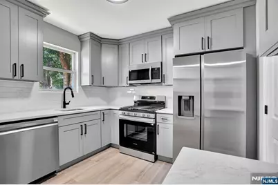 434 Halsted Street, East Orange, NJ 07018 - Photo 7