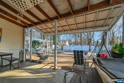 110 Somers Avenue, Bergenfield, NJ 07621 - Photo 23