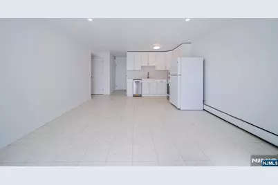 93 Myrtle Avenue G Fl #G FL, Edgewater, NJ 07020 - Photo 3