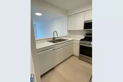 603 Williams Court U603 #U603, Edgewater, NJ 07020 - Photo 3