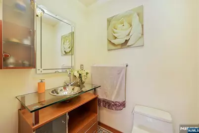 1496 15th Street, Fort Lee, NJ 07024 - Photo 19