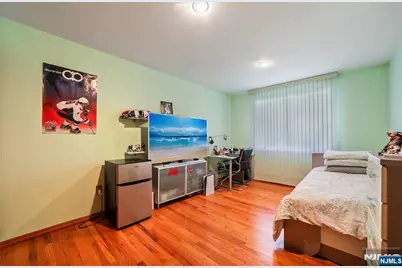 1496 15th Street, Fort Lee, NJ 07024 - Photo 25