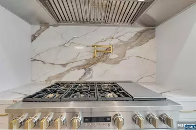 82 Watchung Avenue, Montclair, NJ 07043 - Photo 17