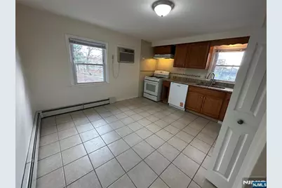 368 New York Avenue 2 #2, Lyndhurst Township, NJ 07071 - Photo 13