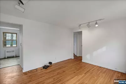 1267 Anderson Avenue 16 #16, Fort Lee, NJ 07024 - Photo 3