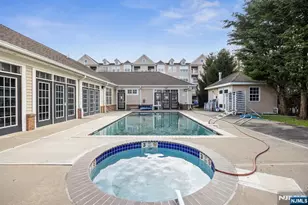 4142 Cory Ln, Elmwood Park, NJ 07407 - Photo 19