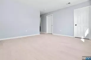 740 S 12th St, Newark, NJ 07103 - Photo 7