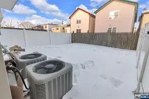 327 Park St, Elizabeth, NJ 07206 - Photo 7