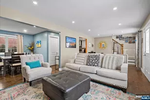 86 Hillman Dr, Elmwood Park, NJ 07407 - Photo 9