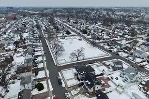 86 Hillman Dr, Elmwood Park, NJ 07407 - Photo 25