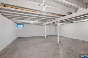 86 Hillman Dr, Elmwood Park, NJ 07407 - Photo 23