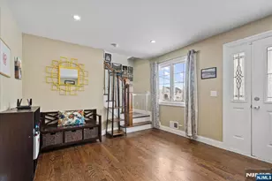 86 Hillman Dr, Elmwood Park, NJ 07407 - Photo 5