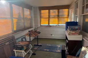 657 Martense Ave, Teaneck Township, NJ 07666 - Photo 3