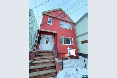 133 Mallory Avenue, Jersey City, NJ 07304 - Photo 1