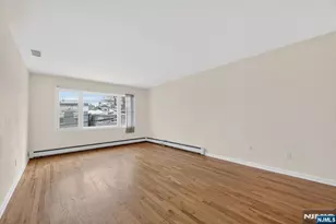 437 2nd St, Palisades Park, NJ 07650 - Photo 3