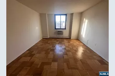 25 Zabriskie Street 3F #3F, Hackensack, NJ 07601 - Photo 9