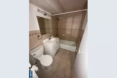 25 Zabriskie Street 3F #3F, Hackensack, NJ 07601 - Photo 5