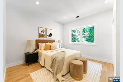 429 Riverside Avenue, Rutherford, NJ 07070 - Photo 15