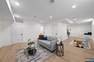 135 La Salle Ave, Clifton, NJ 07013 - Photo 33