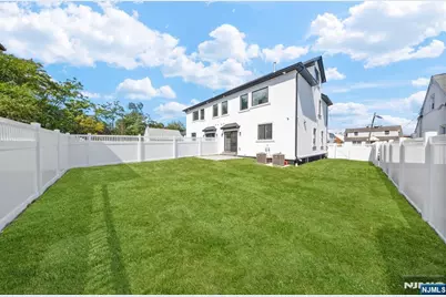 135 La Salle Avenue, Clifton, NJ 07013 - Photo 35