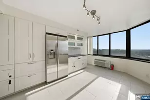 1265 15th Street 15A, Fort Lee, NJ 07024 - Photo 7