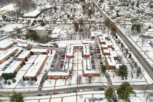 55 Knox Terrace 1B, Wayne, NJ 07470 - Photo 5